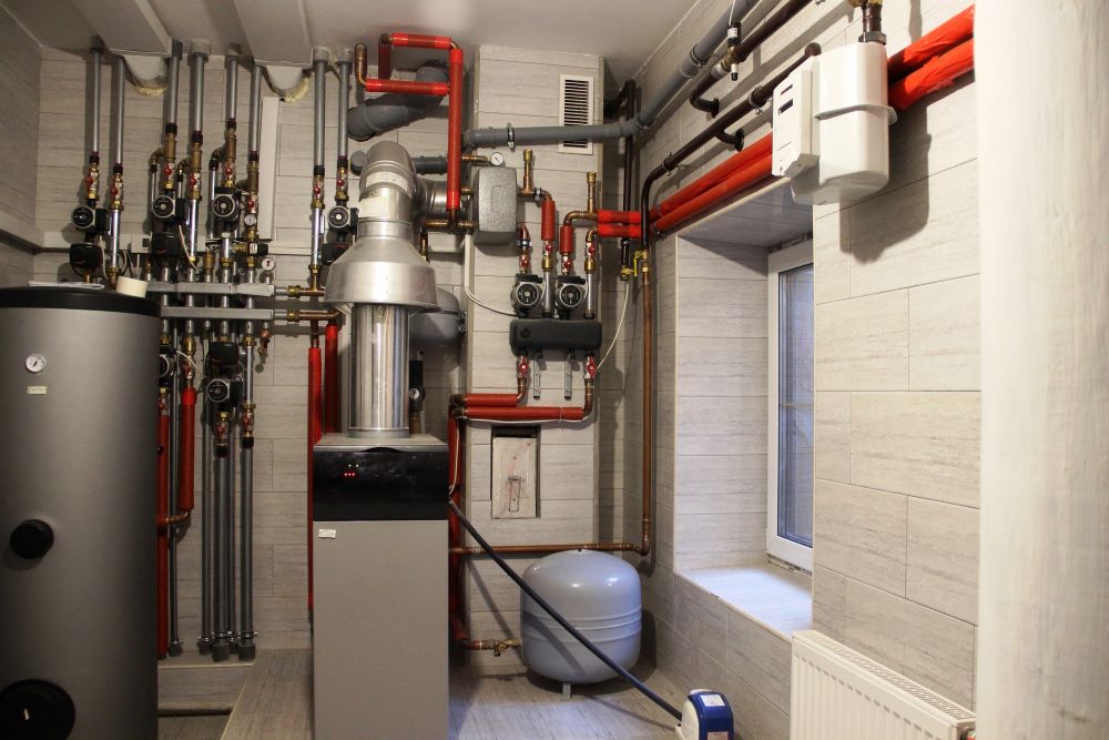 Mini boiler, water heater, expansion tank and other pipes