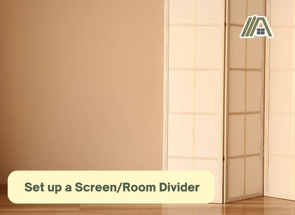 Set up a Screen/Room Divider, Room with a white wall and a divider