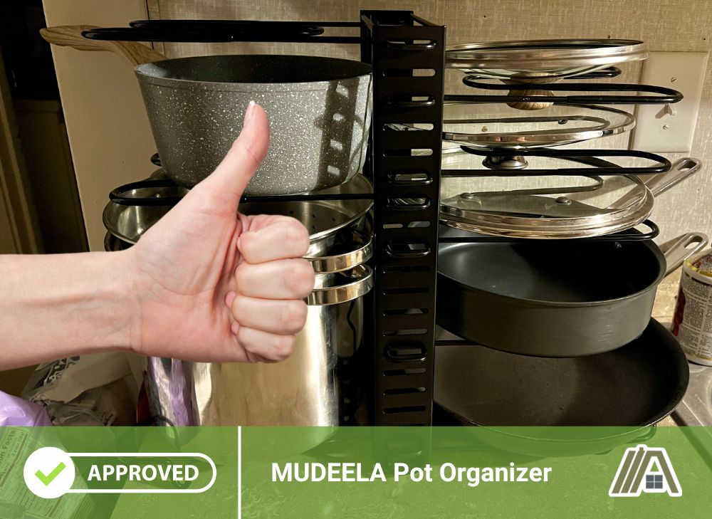 Vertical on both sides MUDEELA Pot Organizer with pots and lids