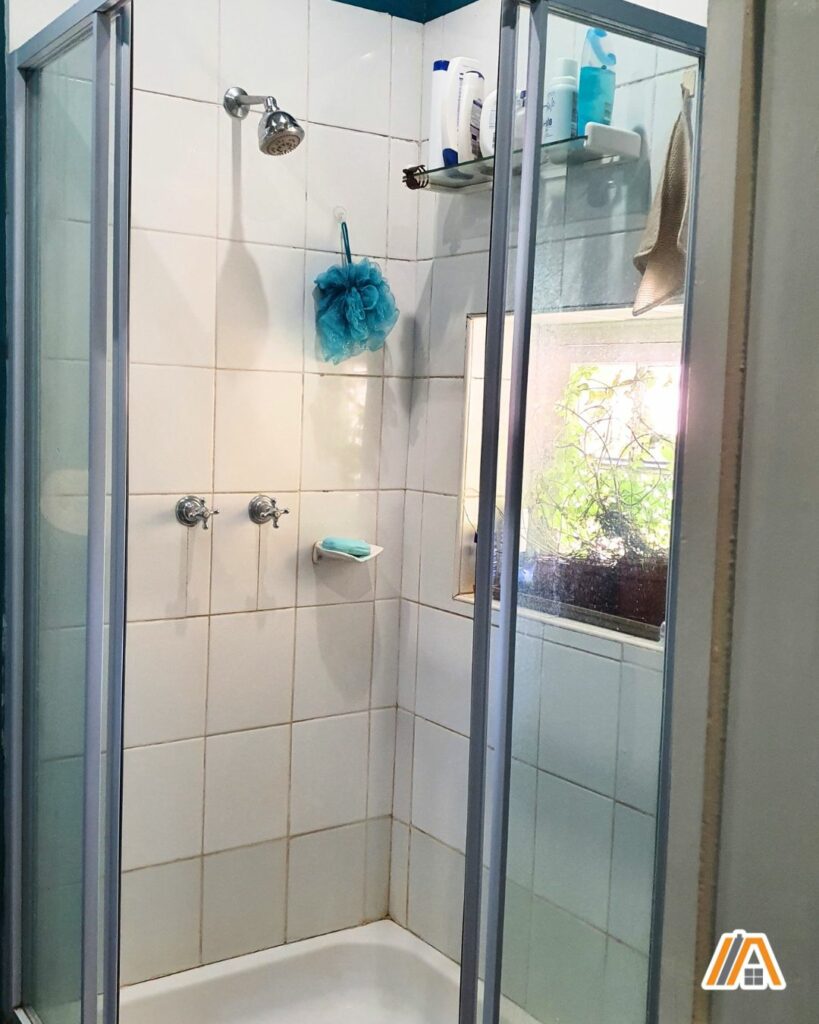 Old style shower cubicle